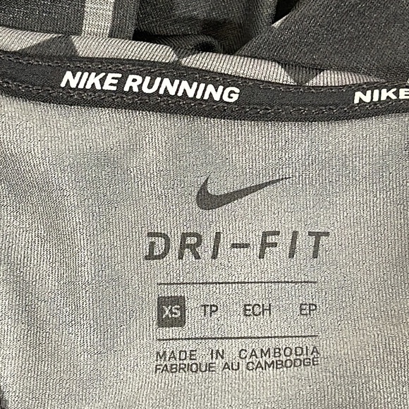 NIKE Dri Fit Black Gray Geo Print Running Gym Training Tank Top Size XS - Picture 5 of 9